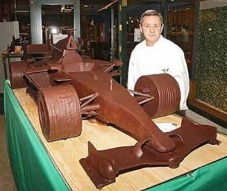 Carrinho de Formula 1 todo em chocolate